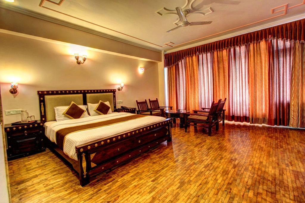 Hotel The Himachal Inn Manāli Exteriér fotografie
